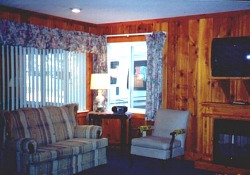 Crews Lakeside Resort Caseville Michigan 989 856 2786